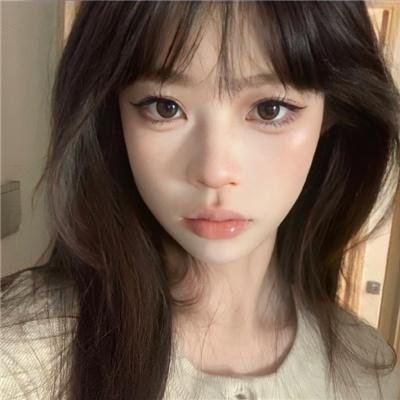 麻辣老师1这个女生有点冷